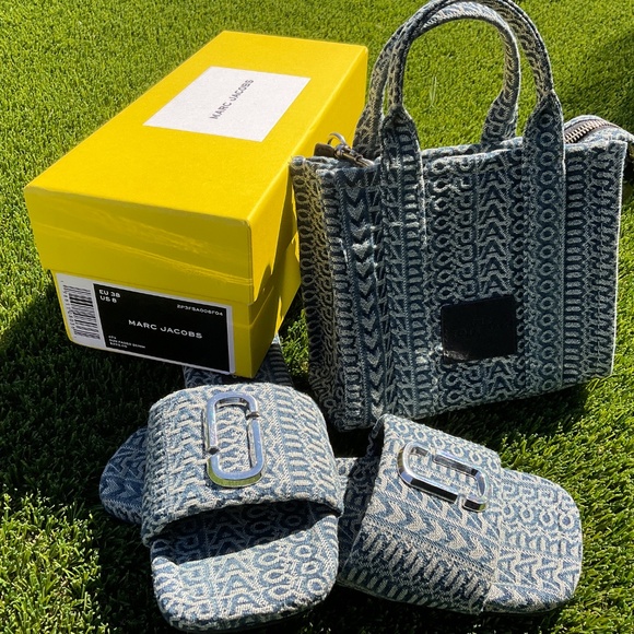 WASHED MONOGRAM DENIM CROSSBODY TOTE BAG &  J MARC WASHED MONOGRAM SANDALS (SET) - Picture 4 of 4